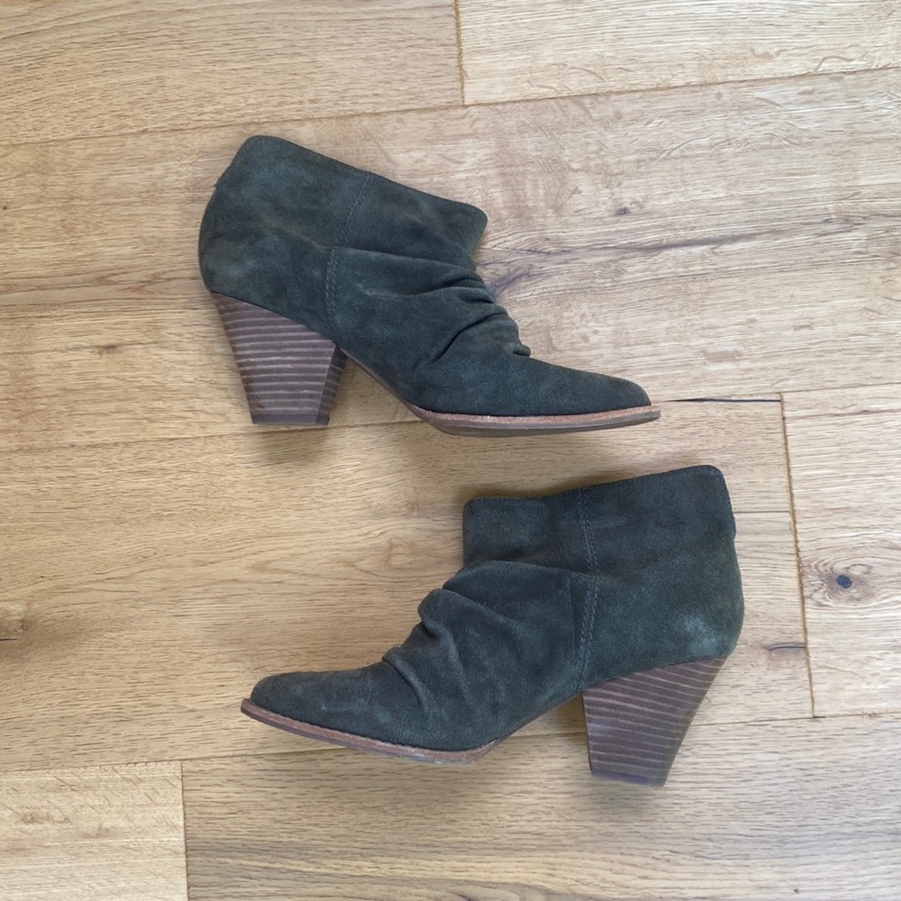 Splendid Suede Ankle Booties